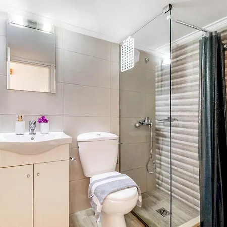 Apartment Oceanida Galini *